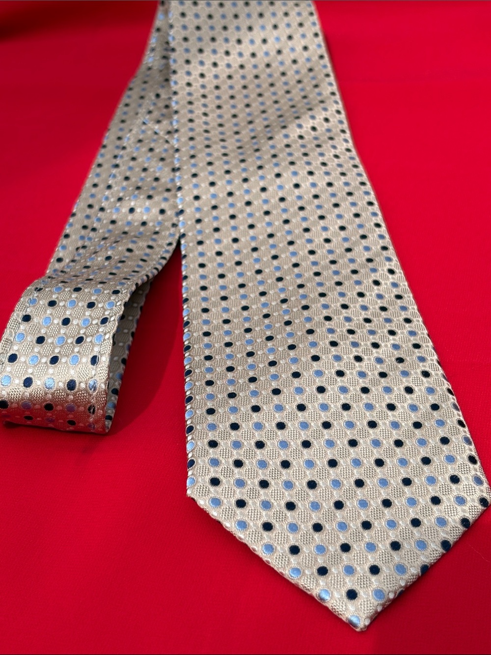 Haines & Bonner silk tie!!